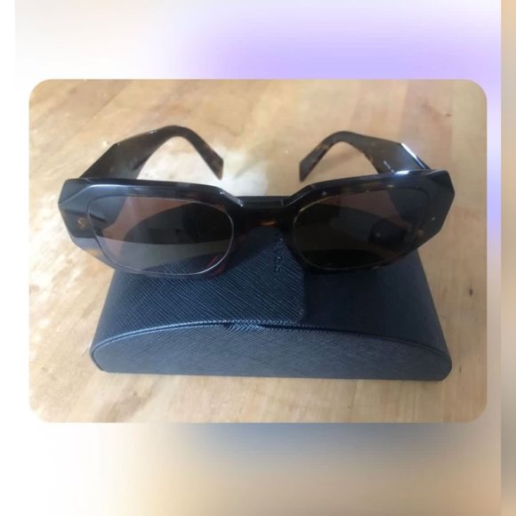 Trendy Prada  tortoise sunglasses ( authentic still have the receipt ) - Picture 1 of 4